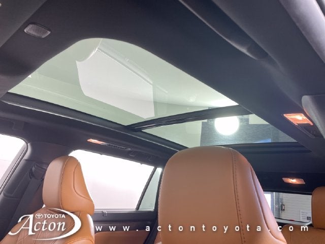 2023 Toyota Highlander Hybrid Platinum
