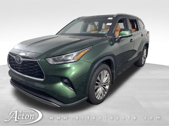 2023 Toyota Highlander Hybrid Platinum