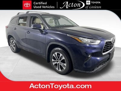 2020 Toyota HIGHLANDER XLE