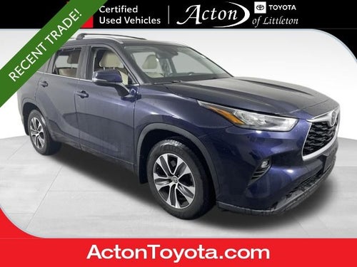 2020 Toyota HIGHLANDER XLE
