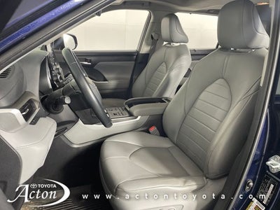 2021 Toyota HIGHLANDER XLE