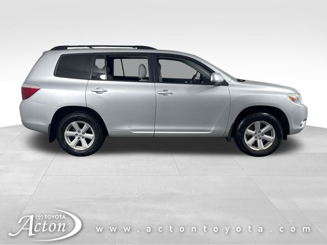2010 Toyota HIGHLANDER SE