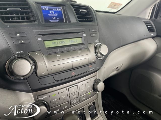 2010 Toyota HIGHLANDER SE