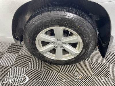 2010 Toyota HIGHLANDER SE