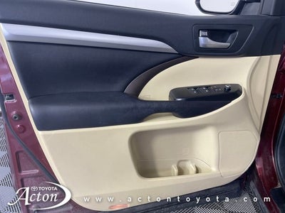 2016 Toyota HIGHLANDER XLE V6