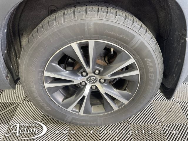 2016 Toyota HIGHLANDER XLE V6