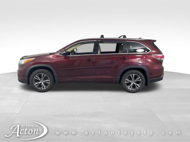 2016 Toyota HIGHLANDER XLE V6