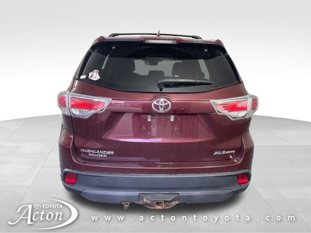 2016 Toyota HIGHLANDER XLE V6