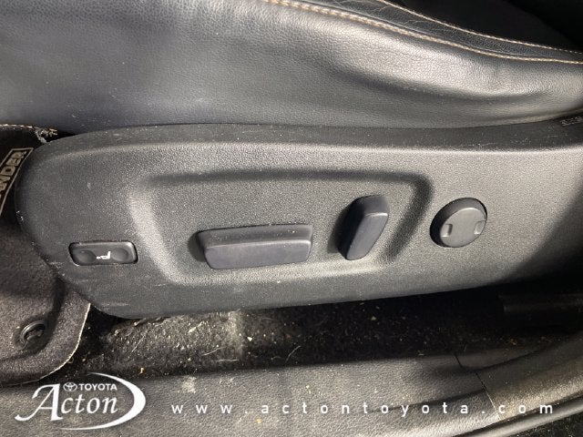 2015 Toyota HIGHLANDER XLE V6