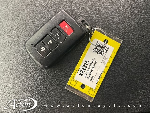 2016 Toyota HIGHLANDER XLE V6