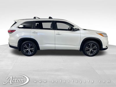 2016 Toyota HIGHLANDER XLE V6