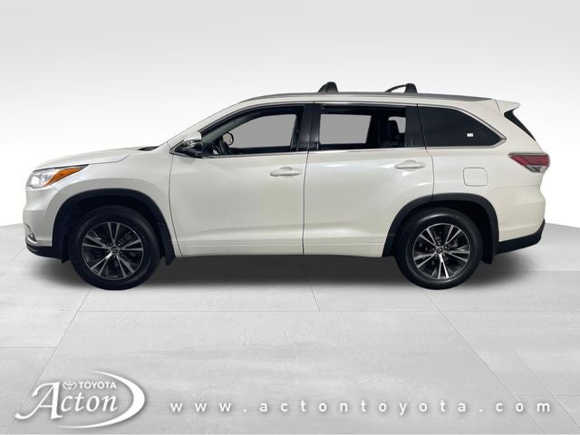 2016 Toyota HIGHLANDER XLE V6