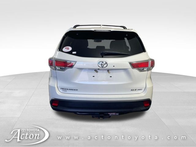 2016 Toyota HIGHLANDER XLE V6