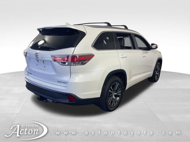 2016 Toyota HIGHLANDER XLE V6