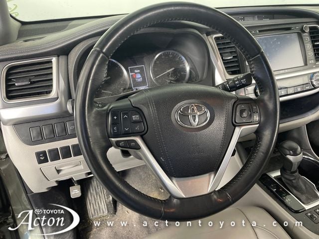2015 Toyota HIGHLANDER XLE V6