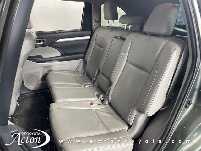 2015 Toyota HIGHLANDER XLE V6
