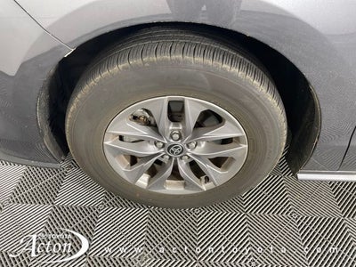 2025 Toyota Sienna XLE 7 Passenger