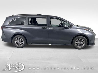 2025 Toyota Sienna XLE 7 Passenger
