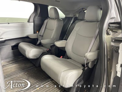 2025 Toyota Sienna XLE 7 Passenger