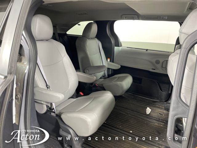 2025 Toyota Sienna XLE 7 Passenger