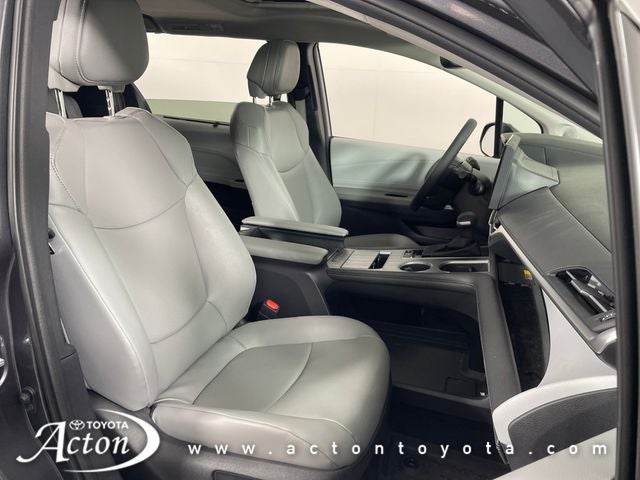 2025 Toyota Sienna XLE 7 Passenger