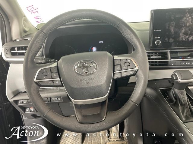 2025 Toyota SIENNA XLE AWD XLE 7 Passenger