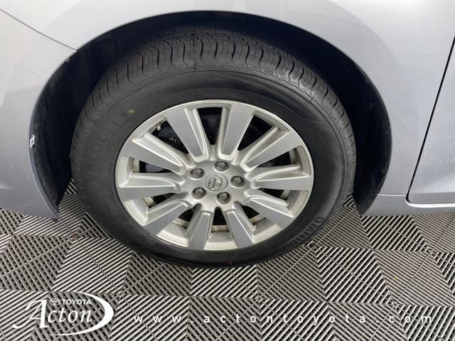2017 Toyota Sienna LE 7 Passenger