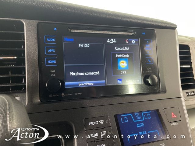 2017 Toyota Sienna LE 7 Passenger