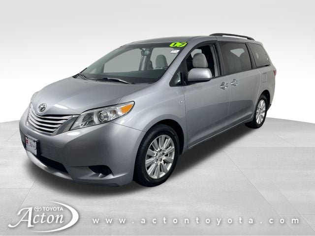 2017 Toyota Sienna LE 7 Passenger