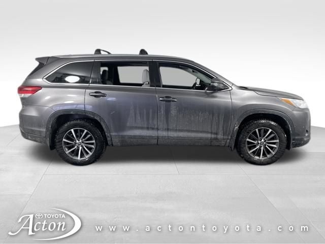 2018 Toyota HIGHLANDER XLE