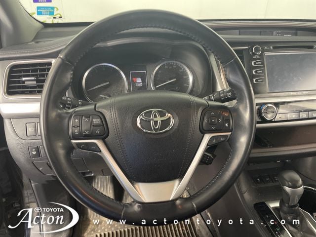 2018 Toyota HIGHLANDER XLE