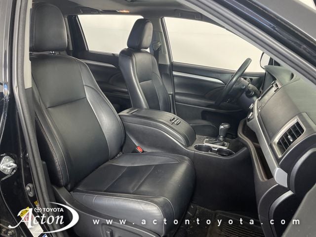 2018 Toyota HIGHLANDER XLE