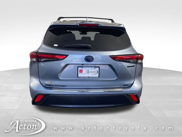 2023 Toyota HIGHLANDER HYBRD XLE