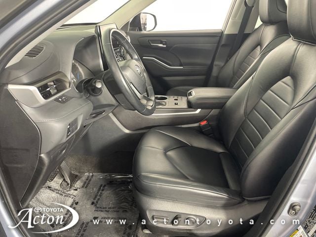2023 Toyota HIGHLANDER HYBRD XLE
