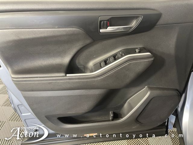 2023 Toyota HIGHLANDER HYBRD XLE