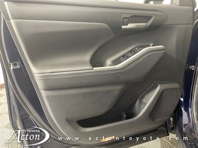 2025 Toyota HIGHLANDER HEV XLE