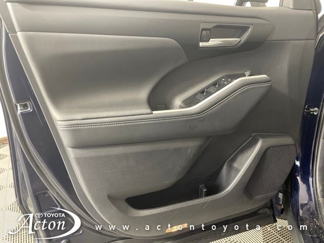 2025 Toyota HIGHLANDER HEV XLE