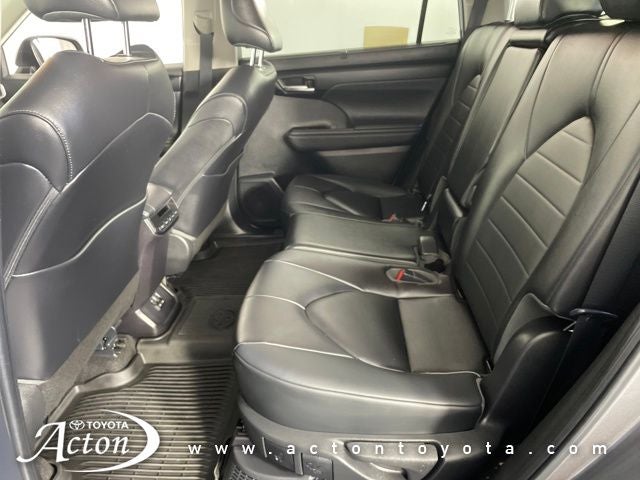 2023 Toyota HIGHLANDER HYBRD XLE