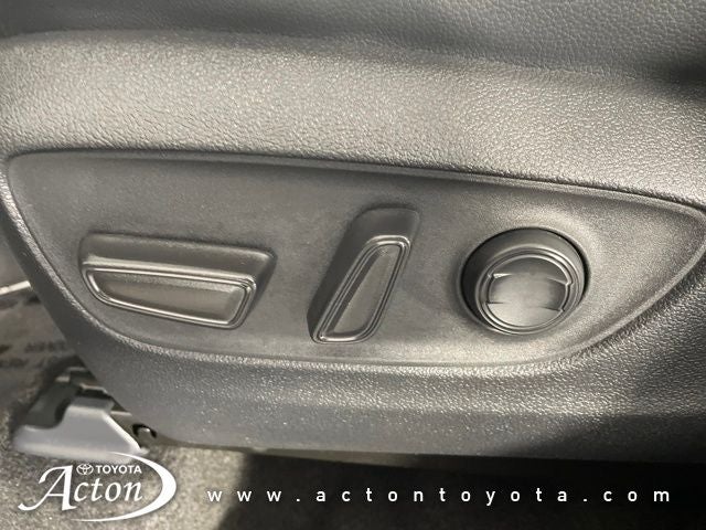 2023 Toyota HIGHLANDER HYBRD XLE