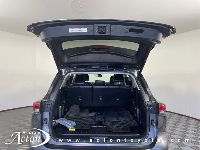 2023 Toyota HIGHLANDER HYBRD XLE