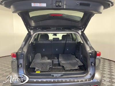 2023 Toyota Highlander LE