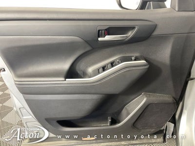 2024 Toyota Highlander XLE