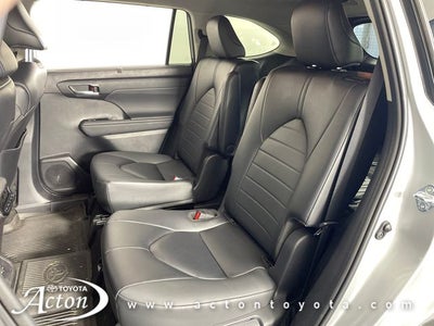 2024 Toyota Highlander XLE