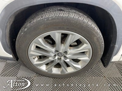 2023 Toyota HIGHLANDER Limited