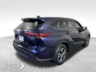 2023 Toyota HIGHLANDER XLE