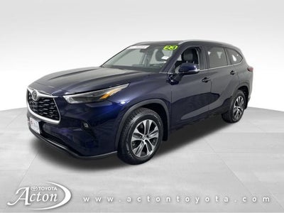 2023 Toyota HIGHLANDER XLE