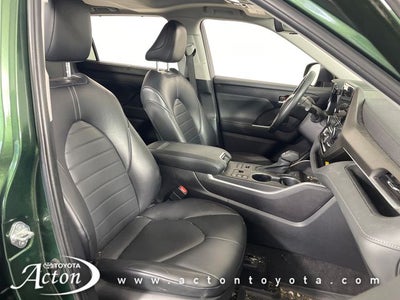2023 Toyota Highlander XLE