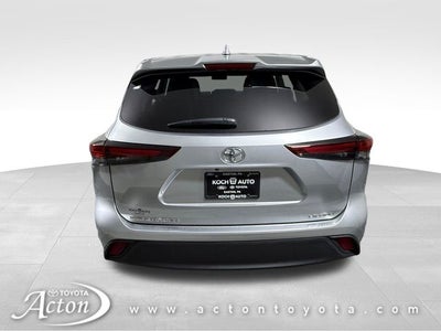 2024 Toyota Highlander LE