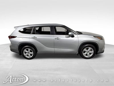 2024 Toyota Highlander LE