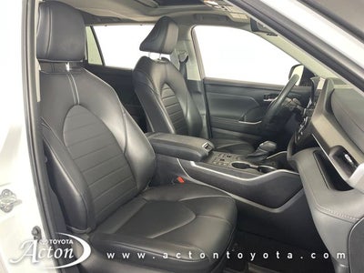 2023 Toyota HIGHLANDER XLE